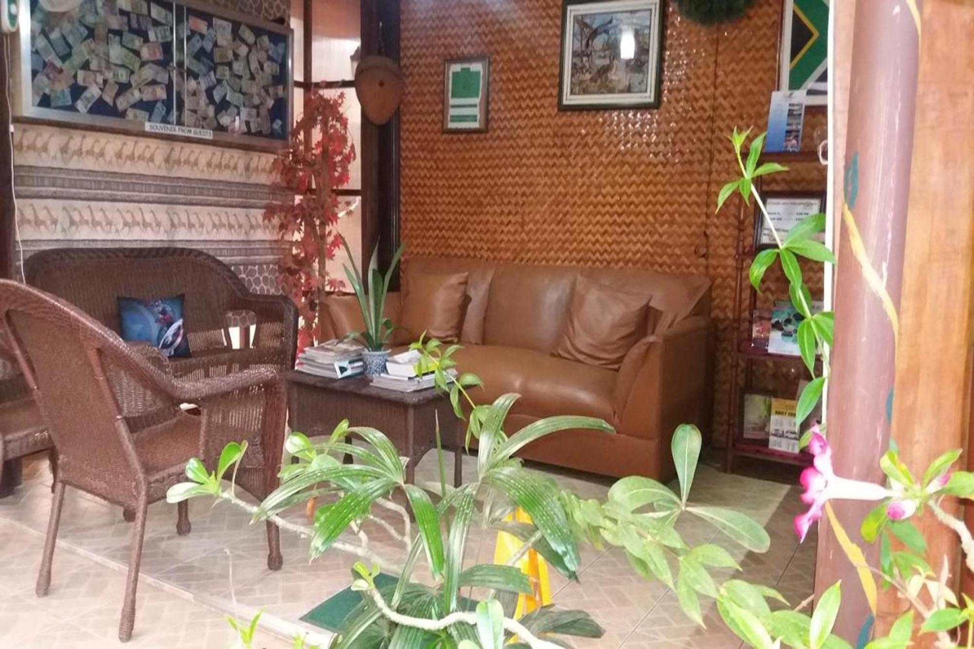 Citadel Bed And Breakfast Пуэрто-Принцеса Экстерьер фото